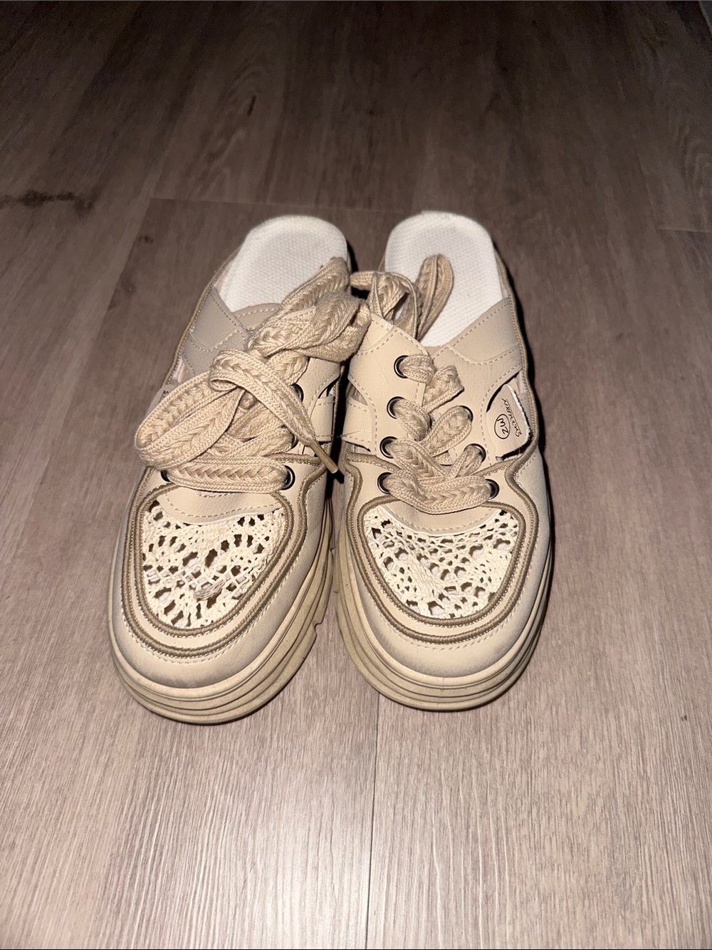 Women’s Cream Lace-Accent Sneakers